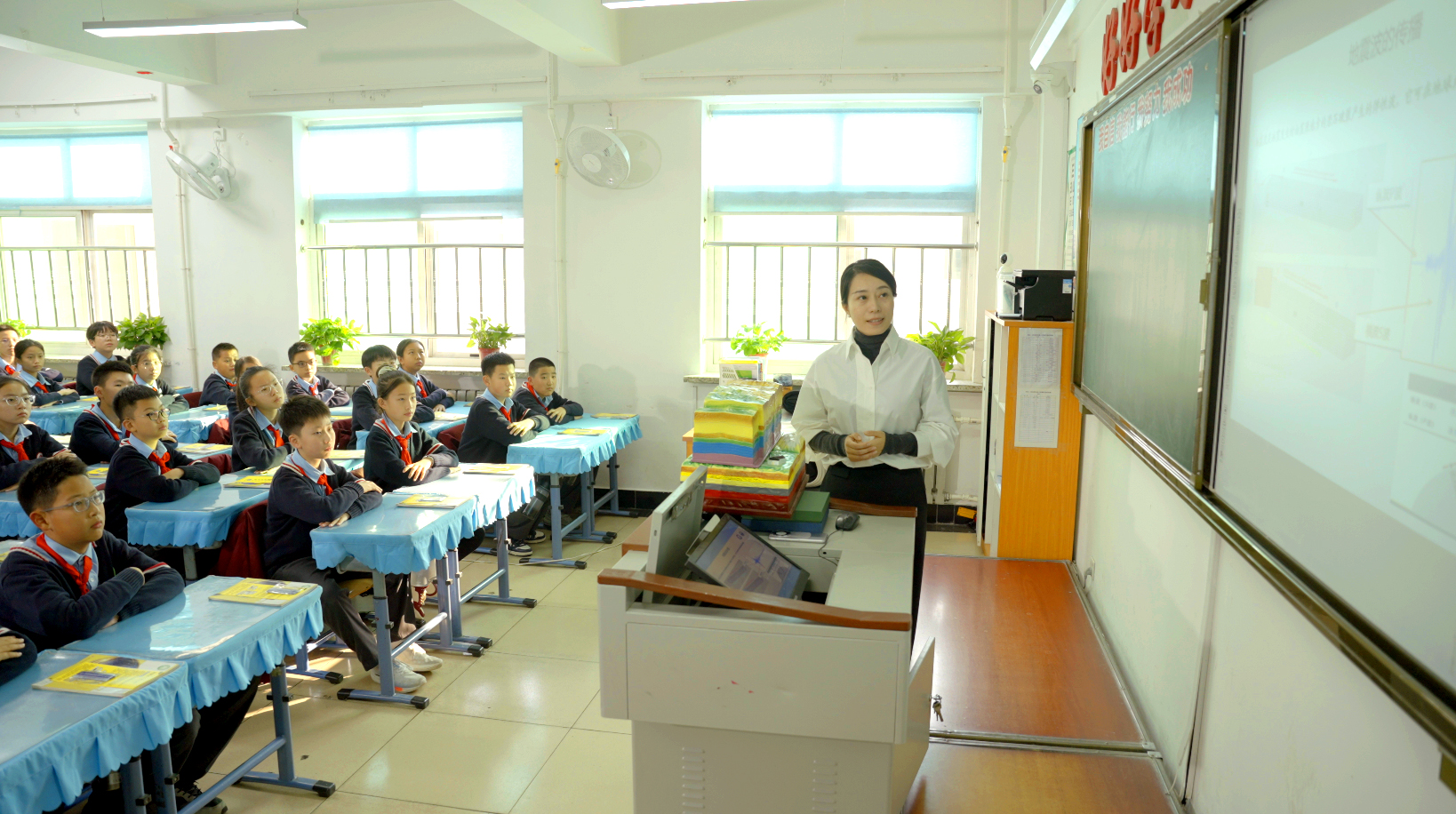 防“震”有方 安全护航——2024“传递科学梦想”学会科普进校园活动走进沈阳市于洪区中人实验小学